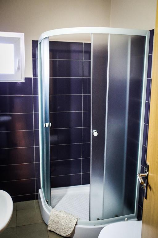 Pensiunea Oxana Lipova Habitación foto